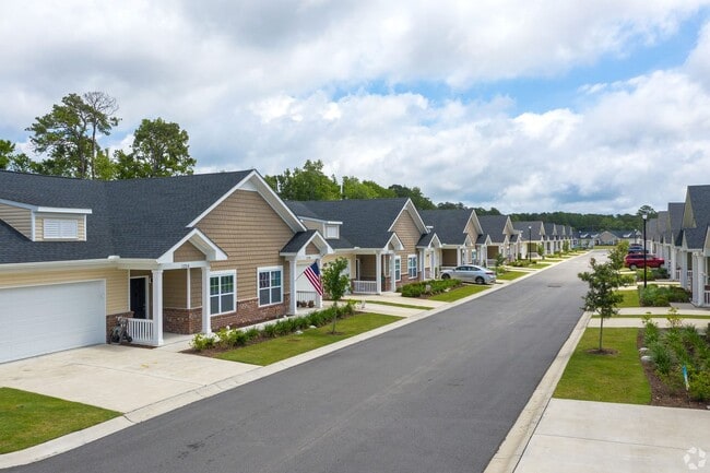 River Oaks Villas