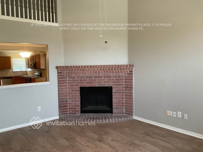 Photo - 823 Yellowstone Dr