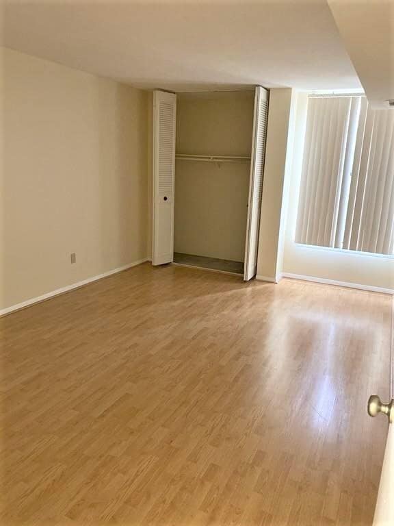 Photo - 32 Shrewsbury Green Dr Unit J