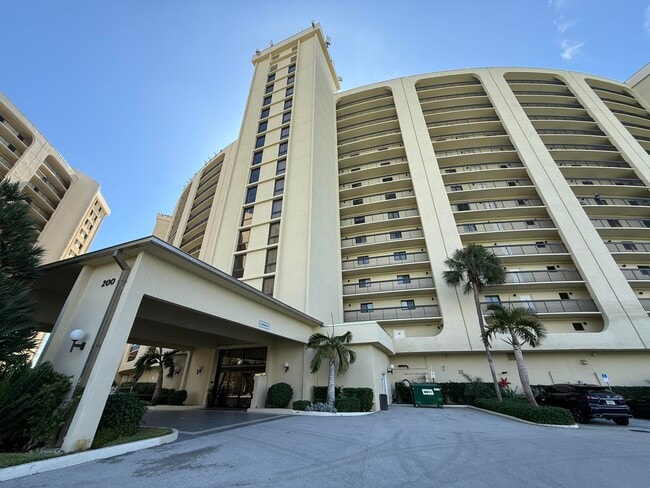 Building Photo - 200 Ocean Trail Way Unit 807 Rental