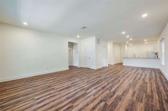 Photo - 3523 Herrling St