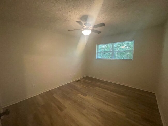 Photo - Townhouse  for Rent