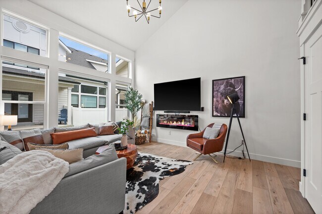 Photo - 6799 S 700 E