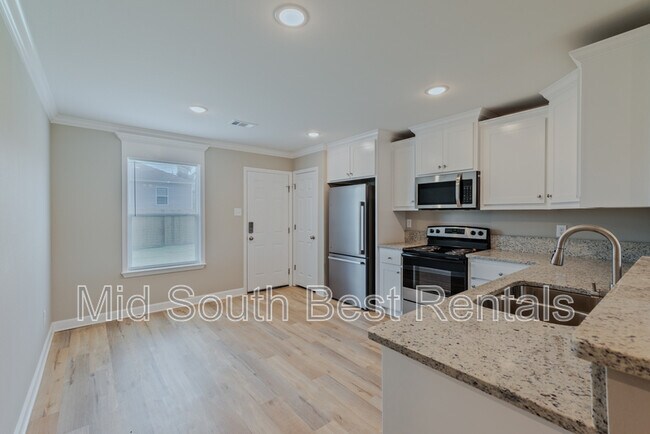 Photo - 829 Pine Tree Rd