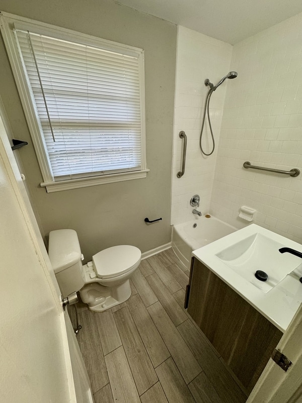 Photo - 1618 Elberta Dr