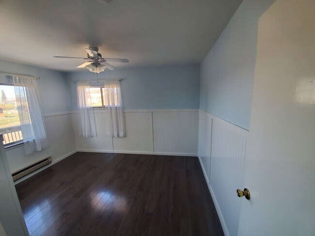 What a View! Manette - What a View! Manette Condo Unit B