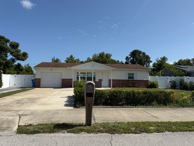 Cute Updated Home - Cute Updated Home