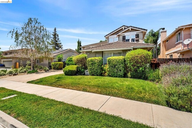 Photo - 1215 Royal Ann Ct