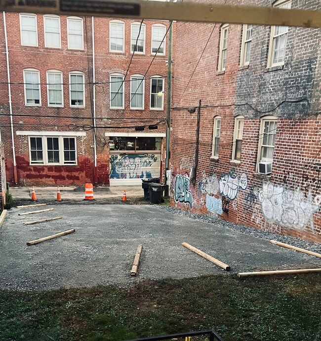 Photo - 1130 W Grace St