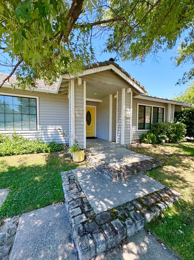 Photo - Quiet Country Oaks Subdivision