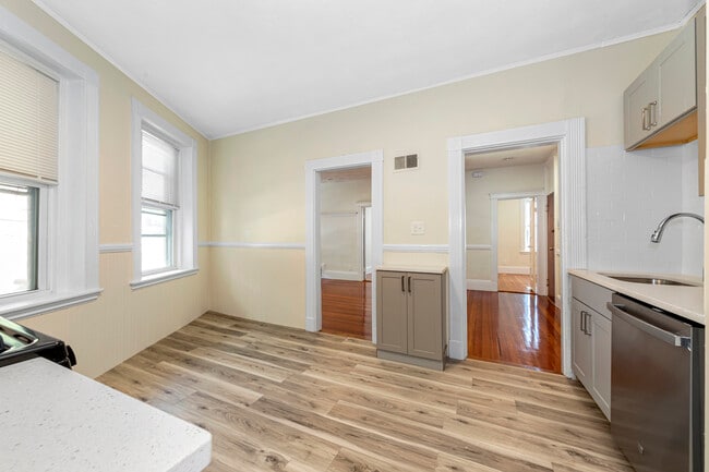 Photo - 46 Brackett St Unit 46-2