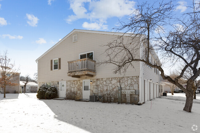 Building Photo - 231 Nantucket Harbor Rental