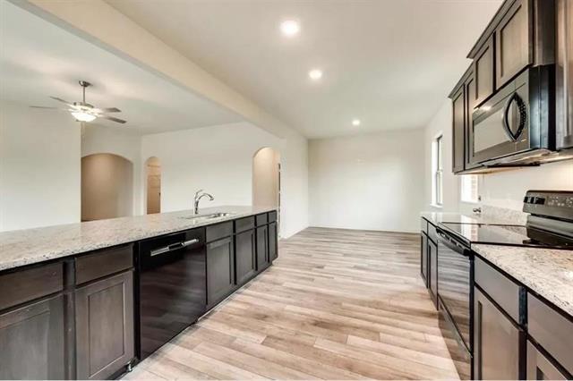 816 Mallorie Ln