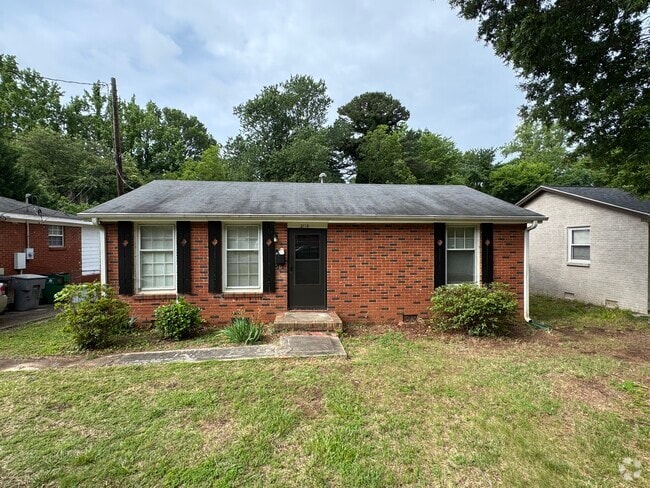 Building Photo - 2116 Finchley Dr Rental