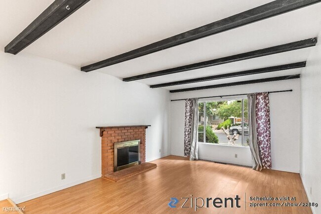 Photo - 4 br, 2 bath House - 1869 St Andrews Pl, S...