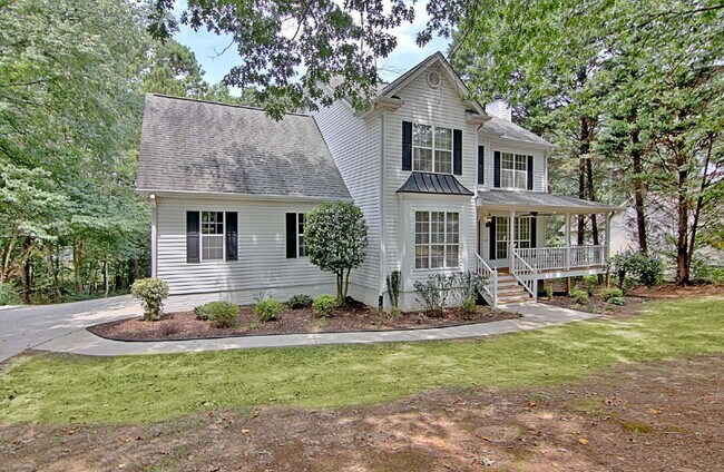 Photo - 49 Montrose Ln