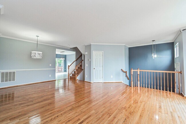 Photo - 18541 Sierra Springs Square
