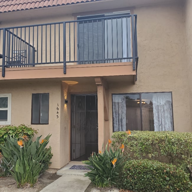 1643 Rue De Valle