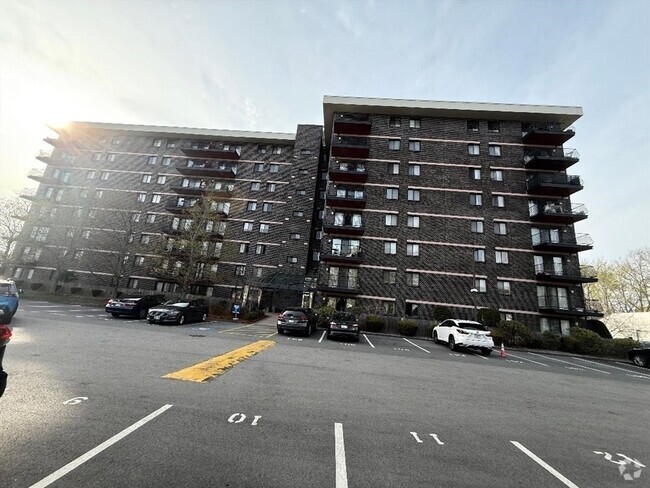 Building Photo - 500 Washington St Unit 604 Rental