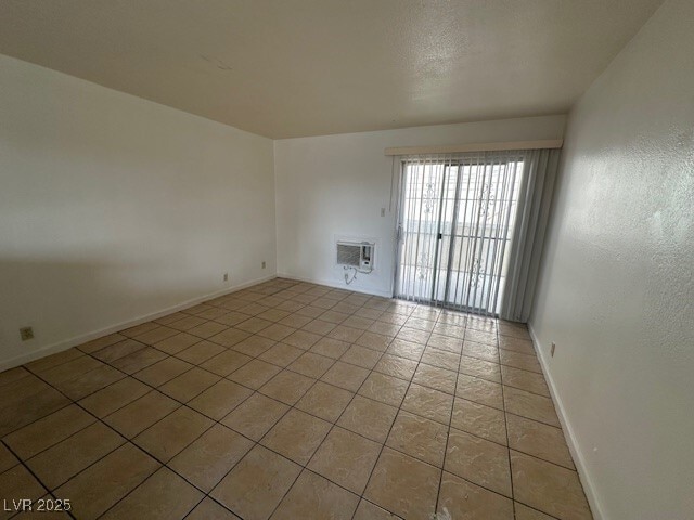 Building Photo - 5406 S Swenson St Unit 1 Rental
