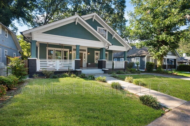 Photo - 1458 Beecher St SW