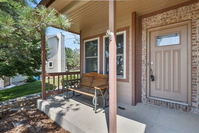 Photo - Stunning 5 Bedroom in School District 20