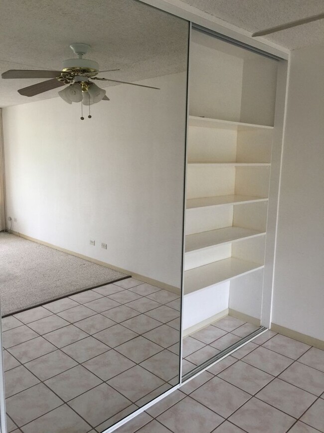 Photo - Sakura Condo, 1 bed, 1 bath, covered parking, Nuuanu