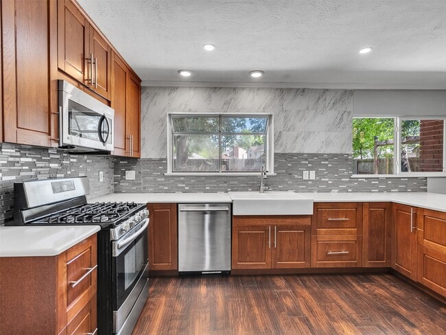 Photo - 4430 Echo Falls Dr