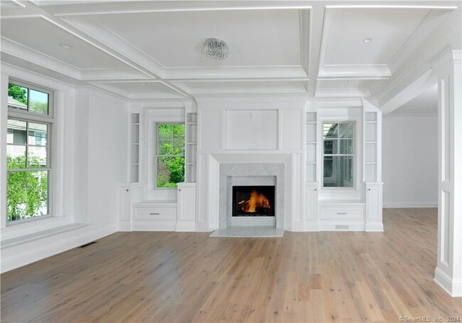 Photo - 1 Home Pl Unit B