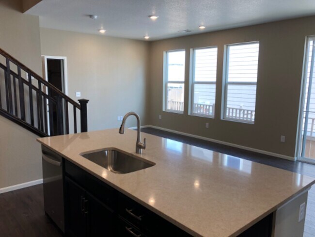 Photo - 3583 Happyheart Way