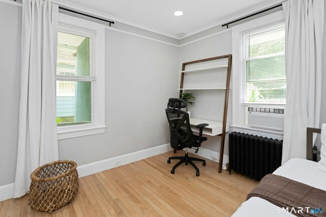 Photo - 137 Rock Spring Rd Unit 1