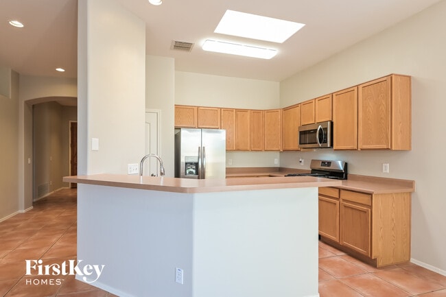 Photo - 8551 N Rolling River Dr