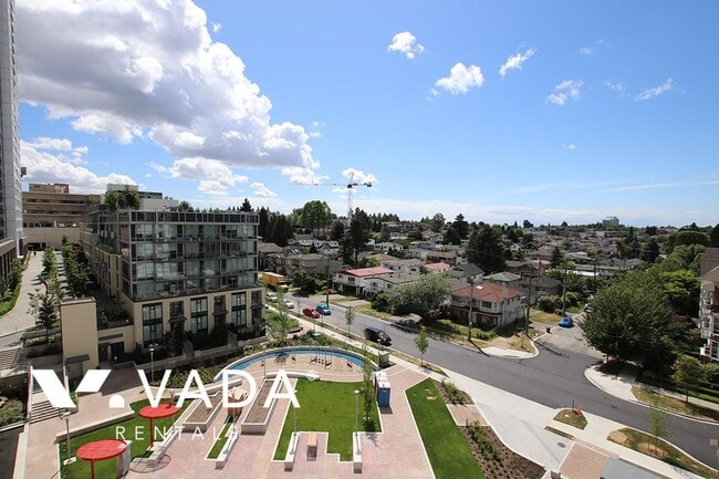Building Photo - Wall Centre Central Park 1 BR APT Rental 816-5470 Ormidale St Vancouver: VADA Unit 816