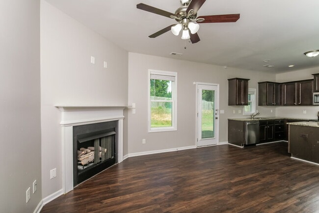 377 Crawford Pkwy