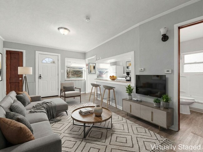 Building Photo - 396-398 South Powell Avenue Unit 396