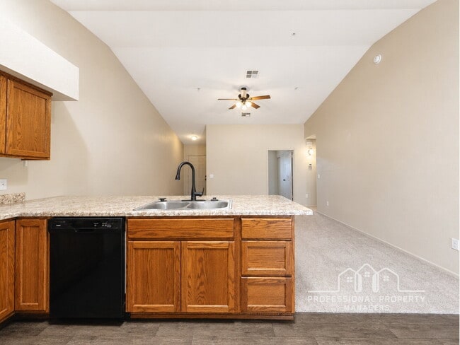 Photo - For Rent: 3-bedroom, 2-bathroom home in Desert Sky
