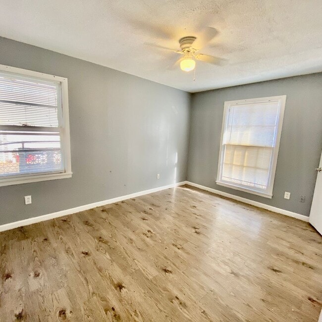 Photo - Handyman Special $0 First Month's Rent / “You fix, you SAVE BIG!!” Contact Mayshell for details: ...