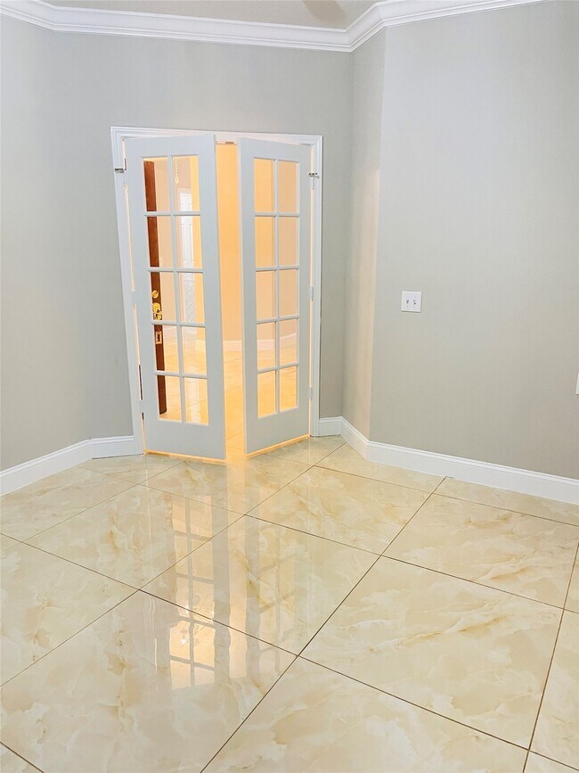 Photo - 6207 Harrison Ct