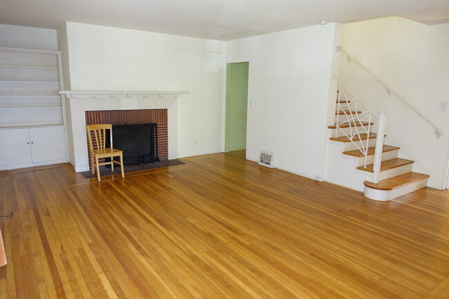 Photo - 2585 Virginia St Townhome