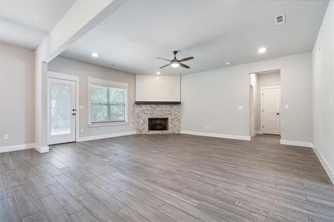 Photo - 3500 SW Lucretia Rd