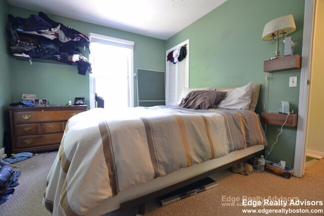 Photo - 153 Nonantum St