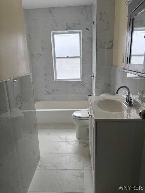 Photo - 2255 Genesee St