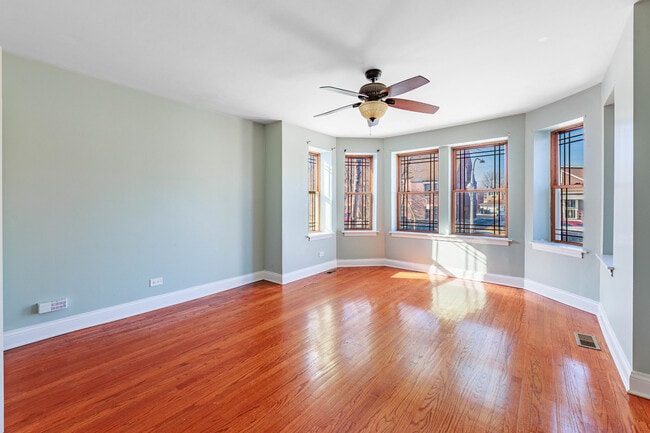 Photo - 6147 S Keeler Ave