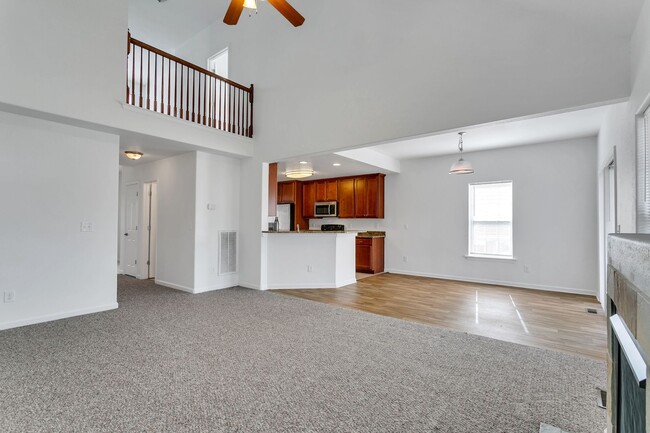 Photo - Beautiful 3 Bed/2.5 Bath located in Shingle Landing, Moyock NC Unit 234