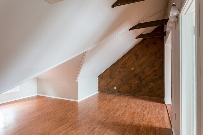 Photo - Eastern Parkway Unidad EP3