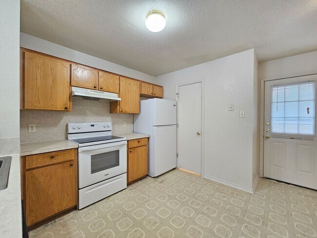 Photo - 4501 Deek Dr Unit 4501 Deek Drive - C