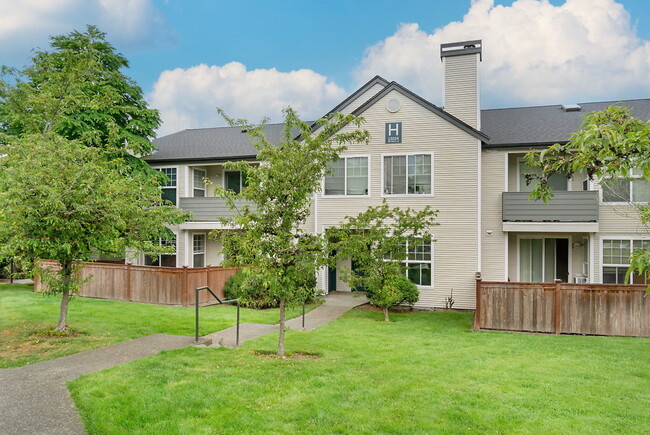 Montebello Apartments - Kirkland, WA | ForRent.com