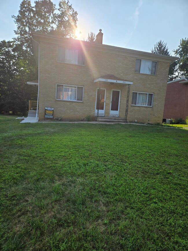 Building Photo - 248 Buffington Rd Unit 248
