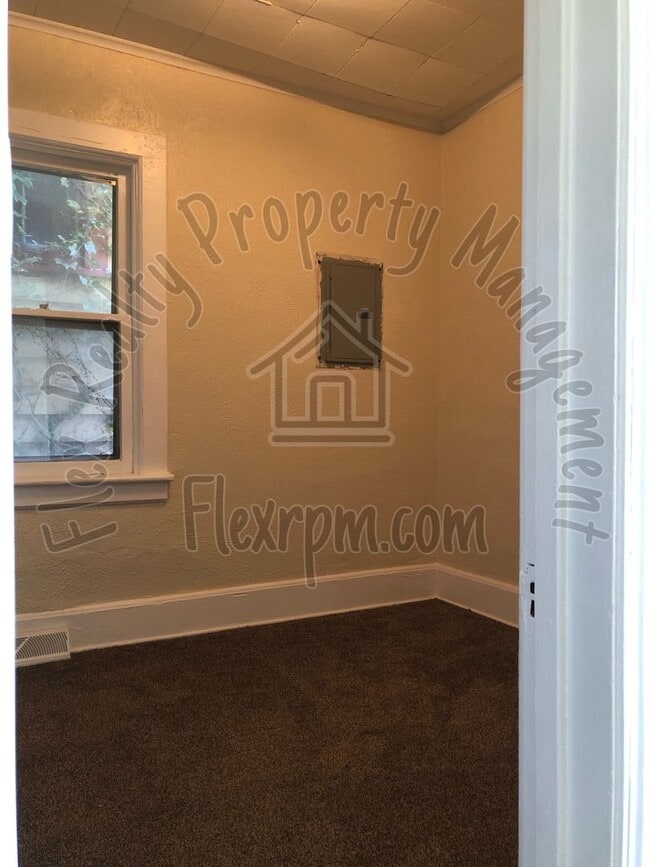 Photo - Cute North Toledo Home