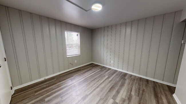 Photo - 60-76 W. 8th Avenue